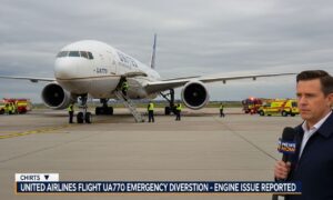 United Airlines Flight UA770